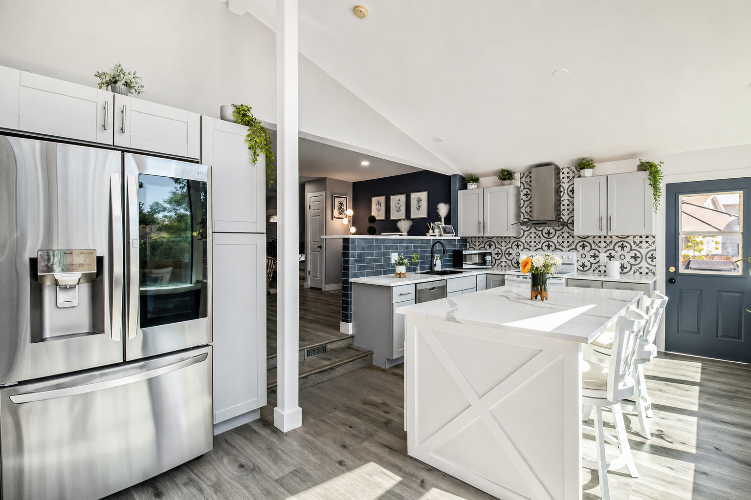 Kitchen fridge wall and island