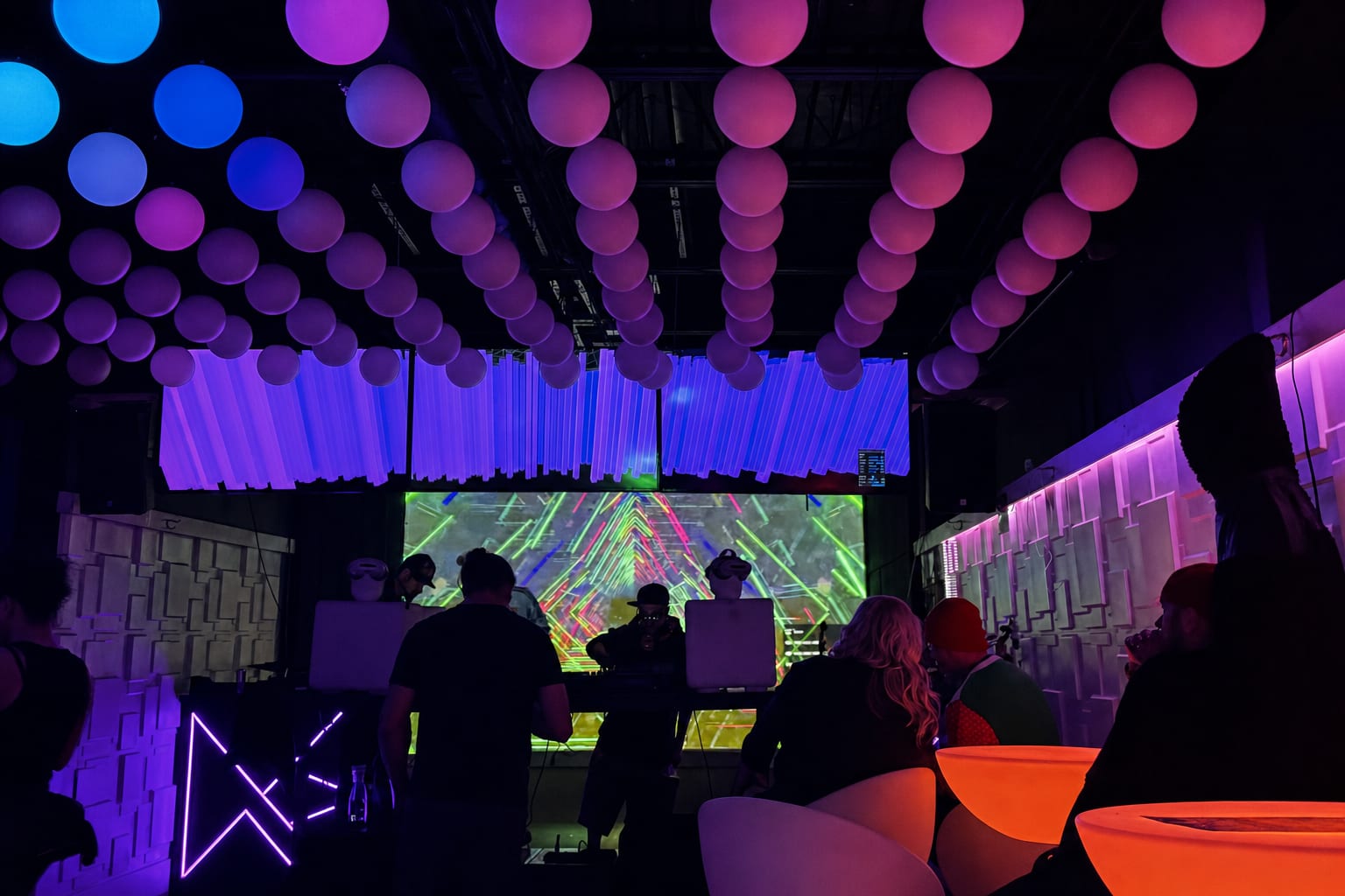 Ceiling light field with projected patterns
